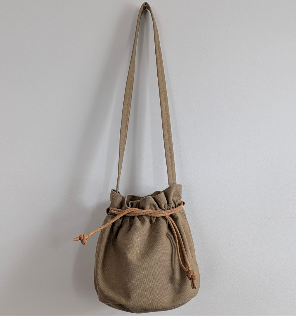 Stone washed canvas bucket bag